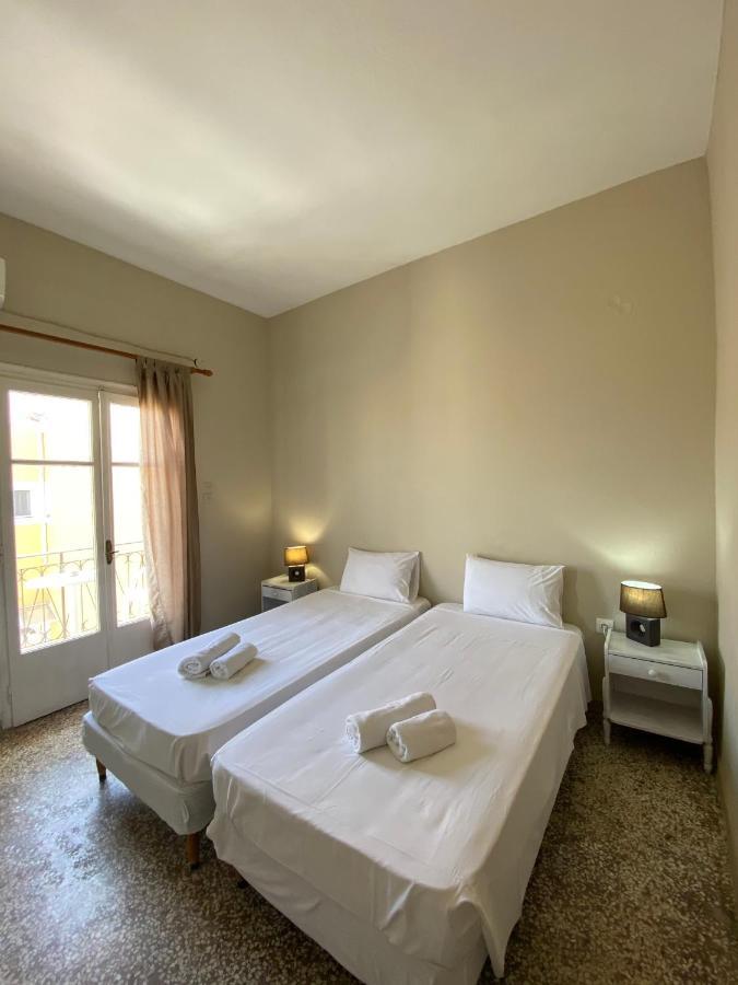 Pansion Roulis Hotel Moraitika Exterior photo